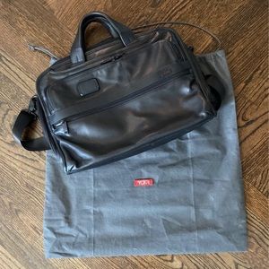 Tumi briefcase / travel bag